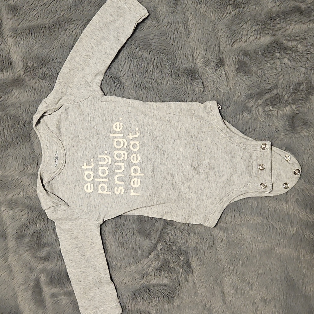 EUC Bundle Of 7 Carters 3 Mo Onesies